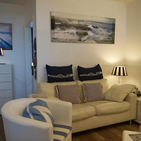 Inselblume 24 - Exklusive In Der Strandburg Hébergement de vacances Burgtiefe auf Fehmarn