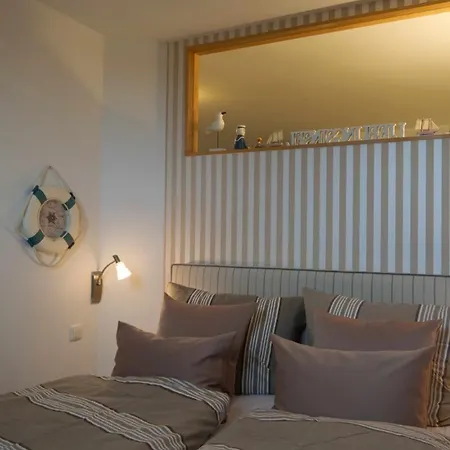 Inselblume 24 - Exklusive In Der Strandburg * Burgtiefe auf Fehmarn